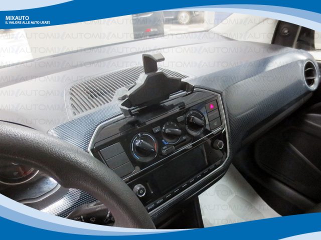 VOLKSWAGEN up! usata, con Alzacristalli elettrici