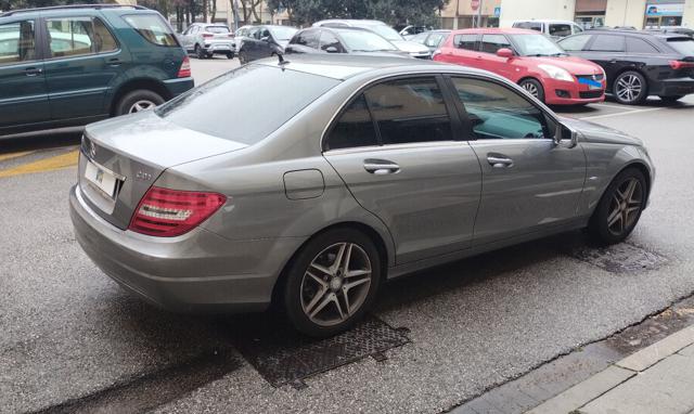 MERCEDES-BENZ C 200 usata, con Climatizzatore