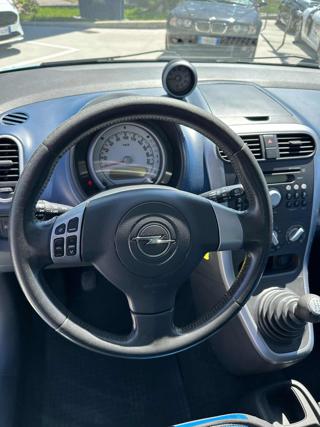 OPEL Agila usata, con Specchietti laterali elettrici