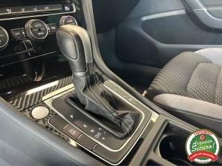VOLKSWAGEN Golf usata, con ESP