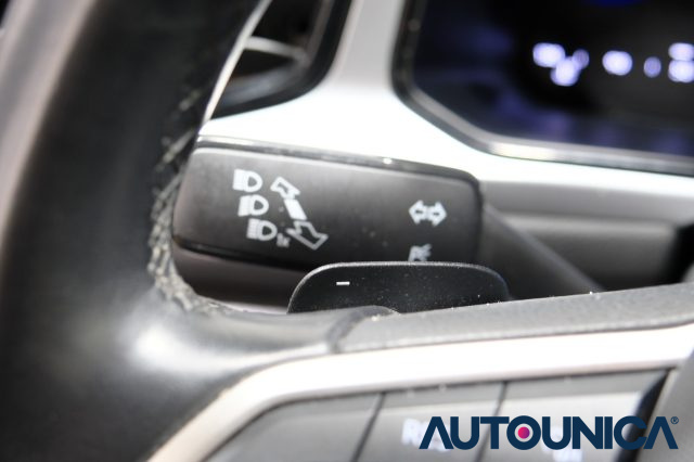 VOLKSWAGEN T-Roc usata, con Vivavoce