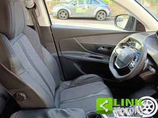 PEUGEOT 3008 usata, con Isofix