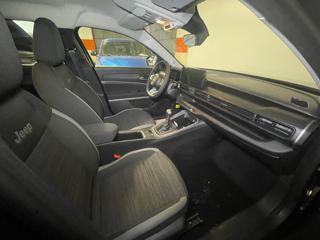 JEEP Avenger usata, con Volante in pelle