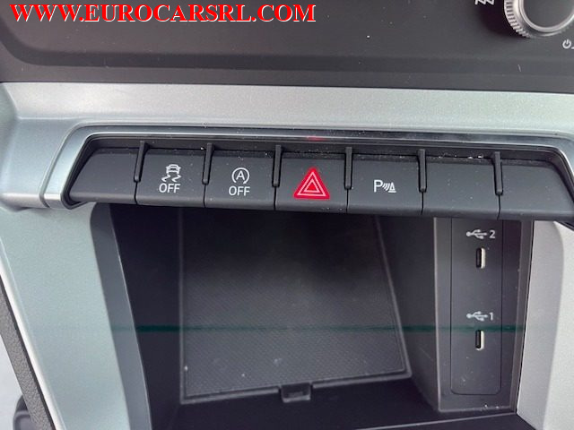 AUDI Q3 usata, con Volante multifunzione