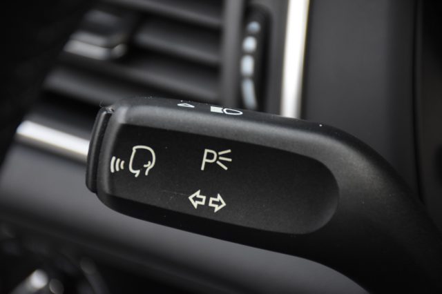 PORSCHE Macan usata, con Portellone posteriore elettrico