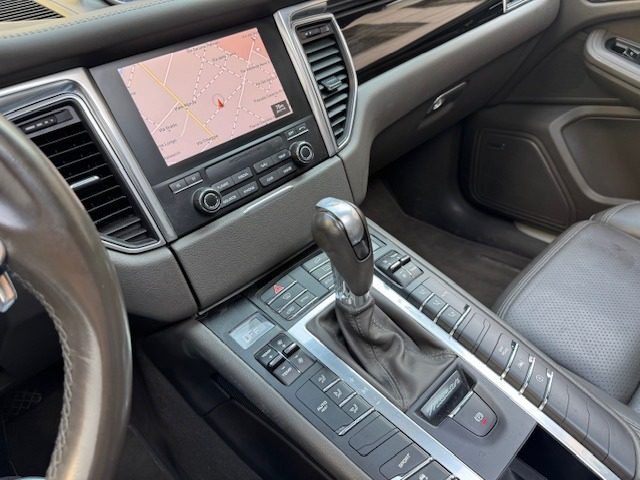 PORSCHE Macan usata, con Climatizzatore