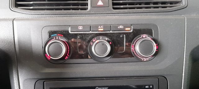 VOLKSWAGEN Caddy usata 12