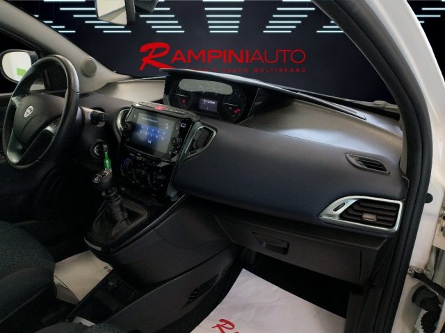 LANCIA Ypsilon usata 18