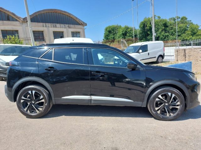 PEUGEOT 2008 usata, con Autoradio