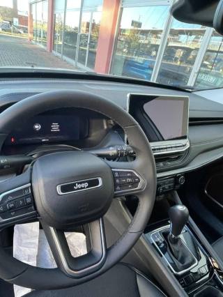 JEEP Compass usata, con Park Distance Control