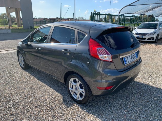 FORD Fiesta usata, con Cerchi in lega