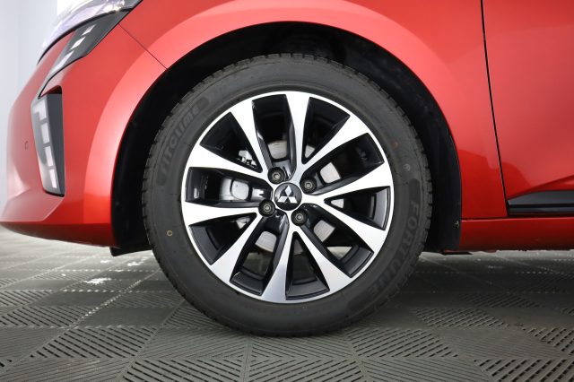 MITSUBISHI Colt usata 8