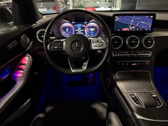 MERCEDES-BENZ GLC 220 usata, con Cronologia tagliandi