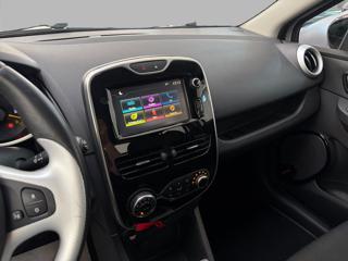 RENAULT Clio usata, con Controllo automatico clima