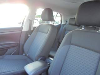 VOLKSWAGEN T-Cross usata 23