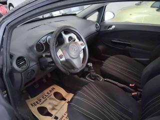 OPEL Corsa usata, con Airbag Passeggero