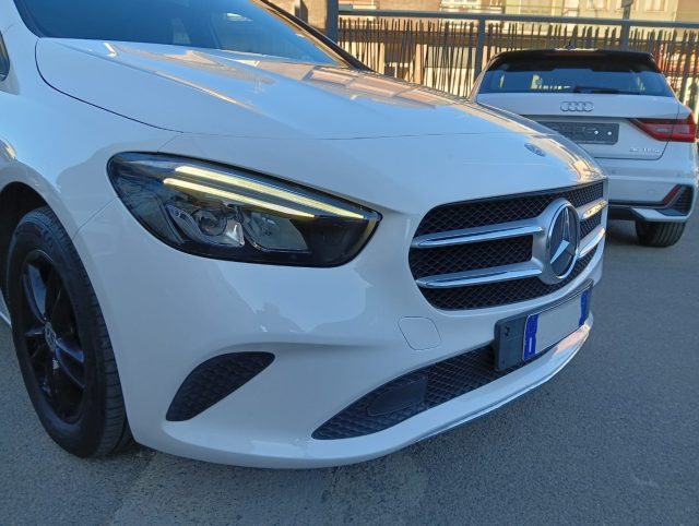 MERCEDES-BENZ B 180 usata, con Servosterzo
