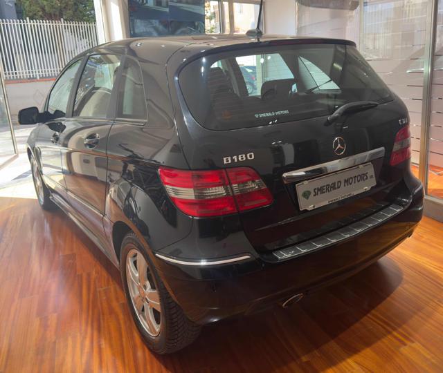 MERCEDES-BENZ B 180 usata, con Cerchi in lega