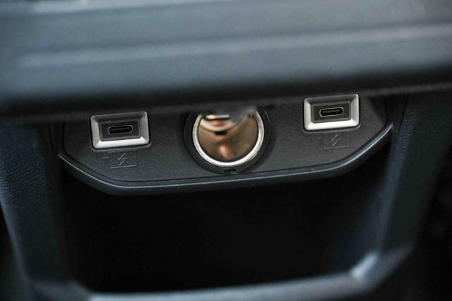 OPEL Grandland usata, con Volante in pelle
