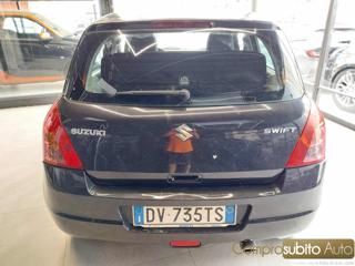 SUZUKI Swift usata, con Climatizzatore