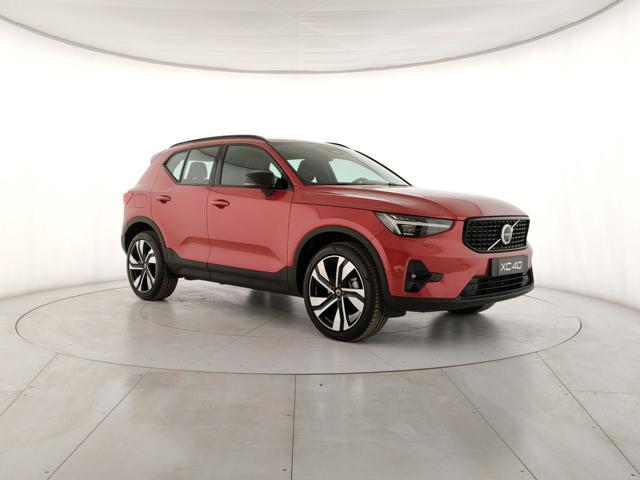VOLVO XC40 usata, con Autoradio
