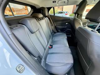 PEUGEOT 2008 usata, con Specchietti laterali elettrici