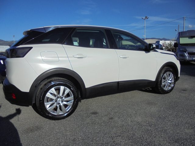 PEUGEOT 3008 usata, con Autoradio digitale