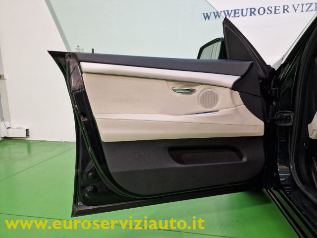 BMW 530 usata, con Freno di stazionamento elettrico