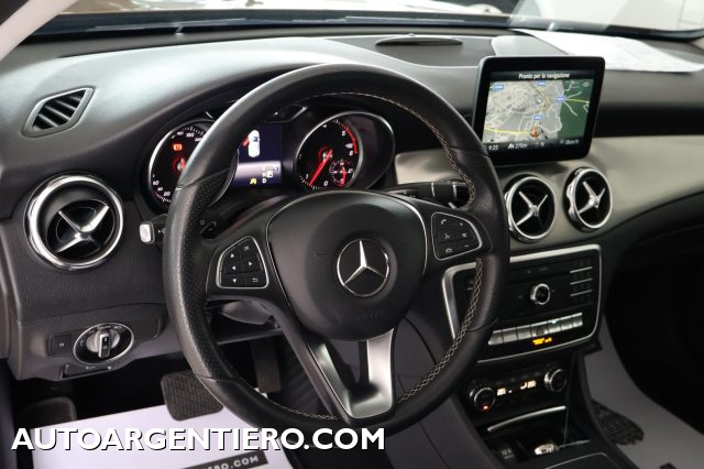 MERCEDES-BENZ GLA 200 usata, con Cruise Control