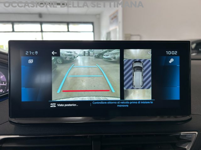 PEUGEOT 5008 usata, con Sistema di navigazione