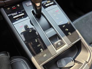 PORSCHE Macan usata, con Cruise Control