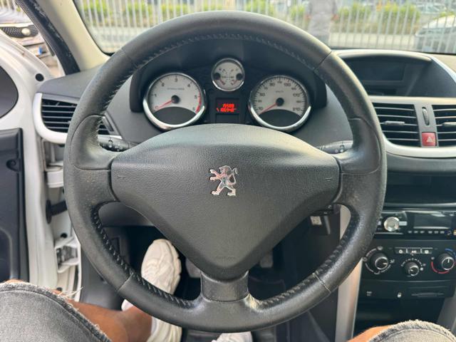 PEUGEOT 207 usata, con Fendinebbia