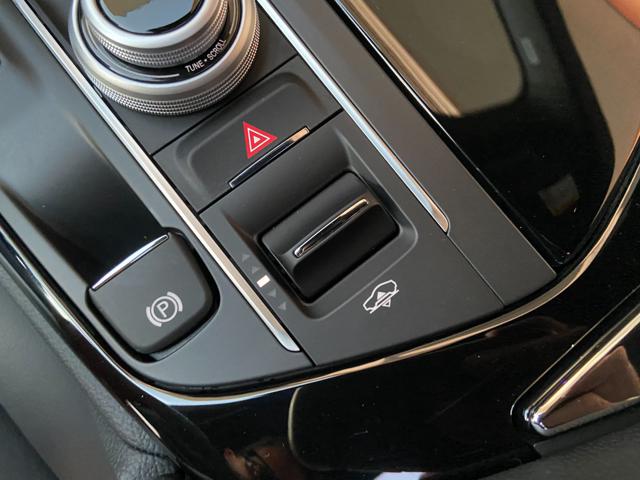 MASERATI Levante usata, con Volante in pelle