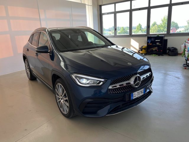 MERCEDES-BENZ GLA 250 usata, con Autoradio