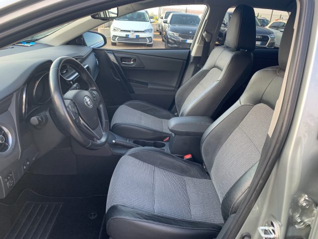 TOYOTA Auris usata, con Climatizzatore