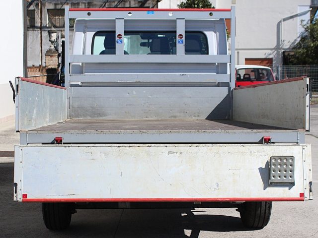 PEUGEOT Boxer usata, con Antifurto