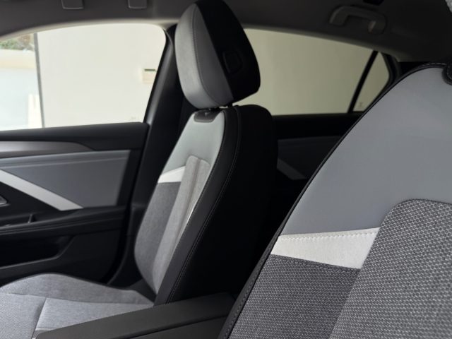 OPEL Astra usata, con Sensori di parcheggio posteriori
