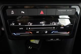 VOLKSWAGEN T-Cross usata 16