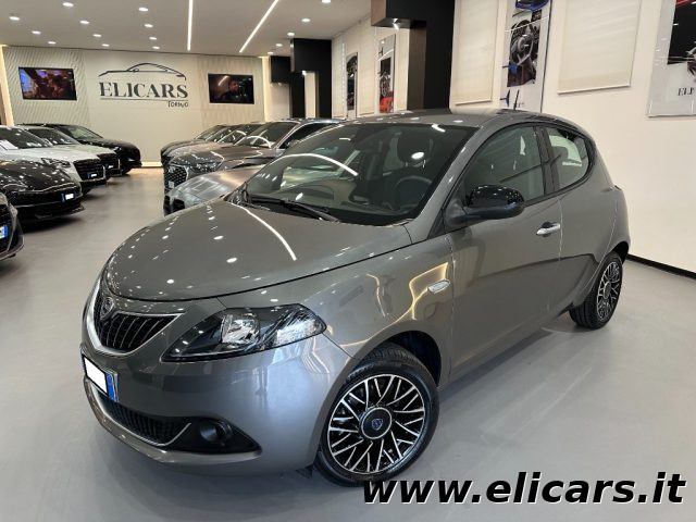 LANCIA Ypsilon usata, con Airbag