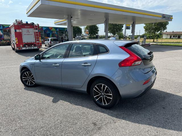 VOLVO V40 usata, con Airbag laterali