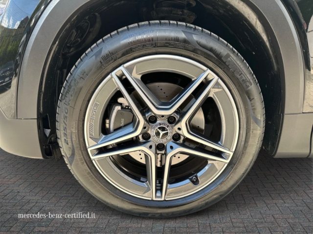 MERCEDES-BENZ GLB 200 usata, con Interni in pelle