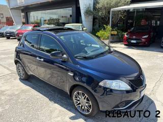 LANCIA Ypsilon usata, con Autoradio