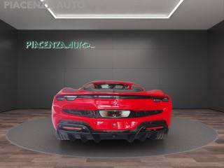 FERRARI 296 usata, con Autoradio