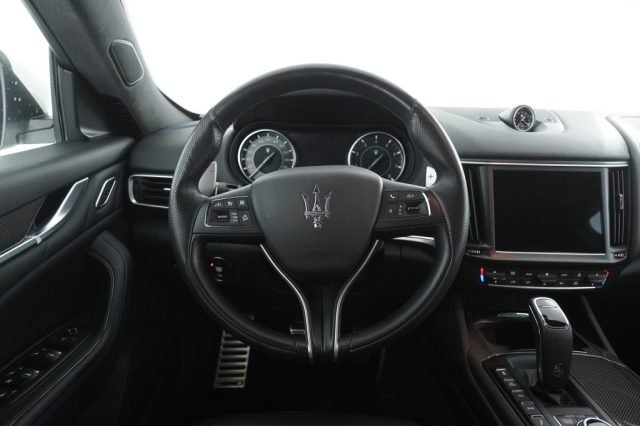MASERATI Levante usata 9