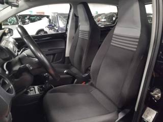 VOLKSWAGEN up! usata, con Sedile posteriore sdoppiato