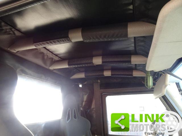 LAND ROVER Defender usata 31