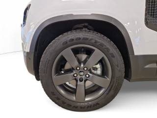 LAND ROVER Defender usata, con Climatizzatore