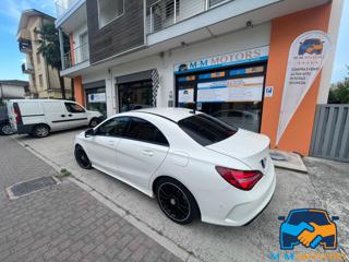 MERCEDES-BENZ CLA 200 usata, con Touch screen