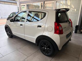 SUZUKI Alto usata, con Boardcomputer