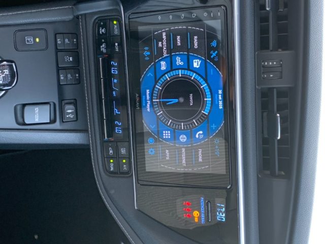 TOYOTA Auris usata, con Interni in pelle